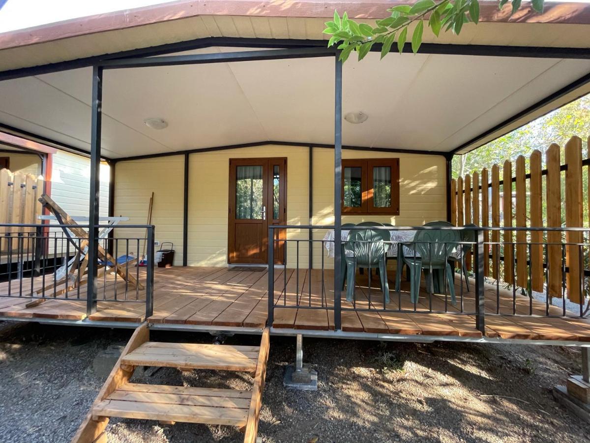 Camping Lacona Capoliveri  Eksteriør bilde