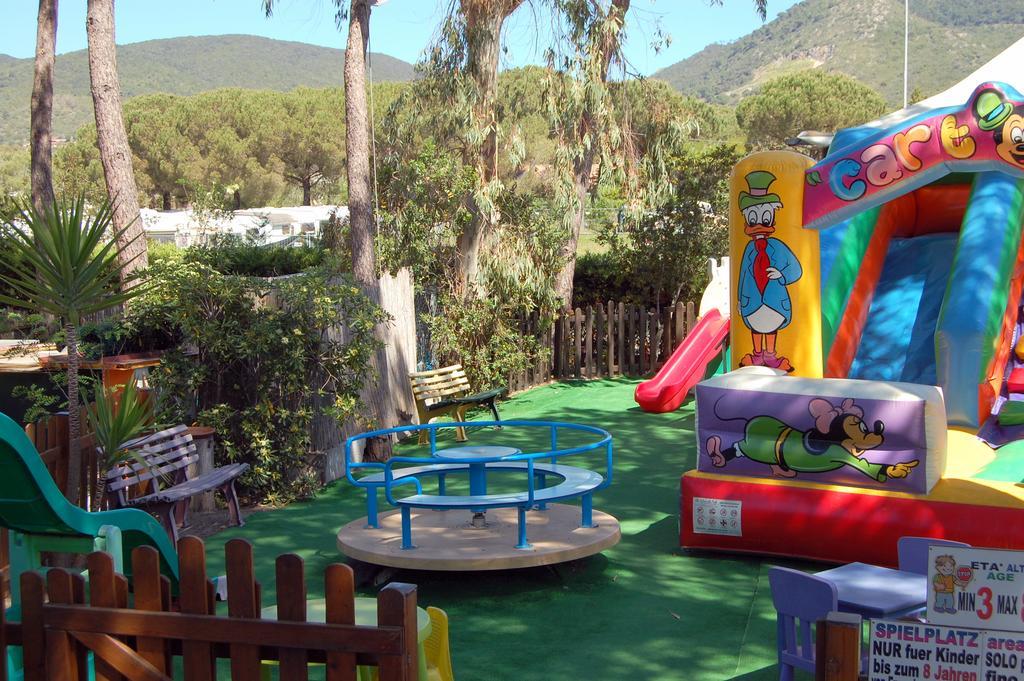 Camping Lacona Capoliveri  Eksteriør bilde