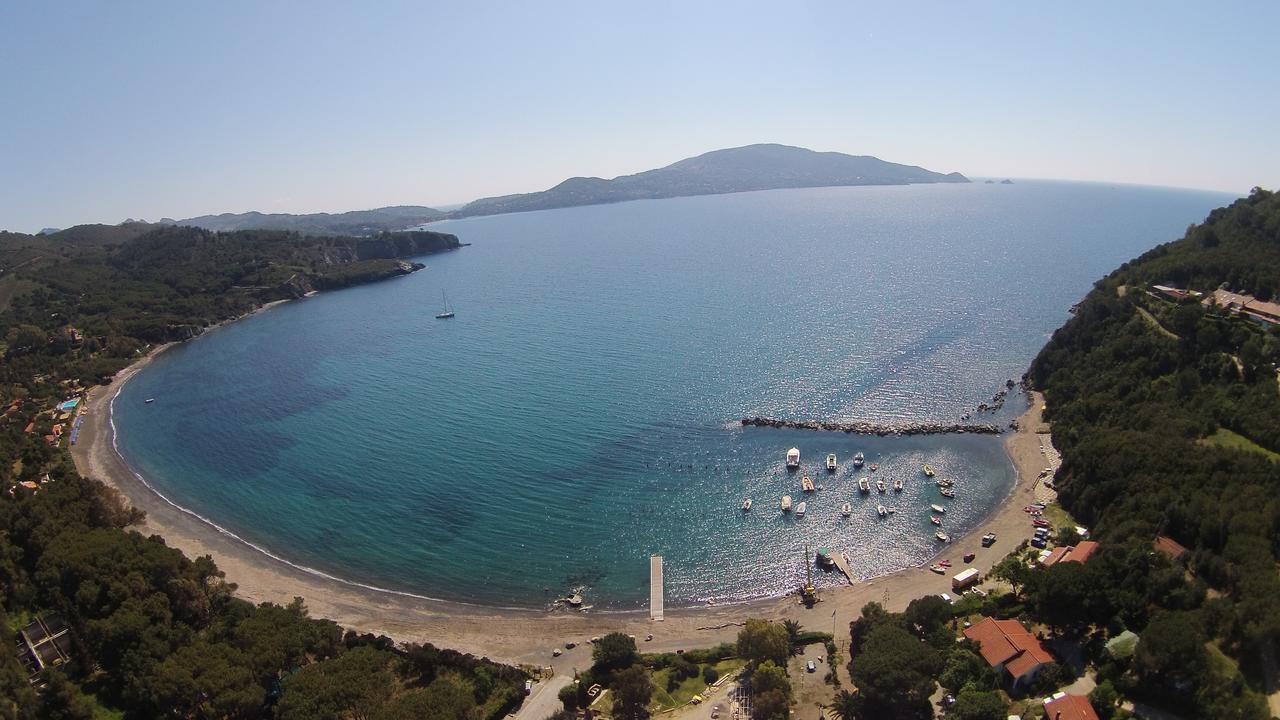 Camping Lacona Capoliveri  Eksteriør bilde